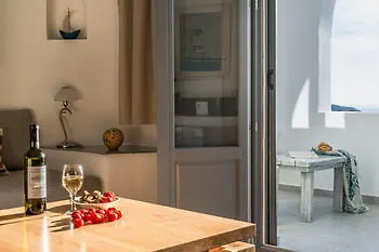 Aspronisi Luxury 메갈로호리